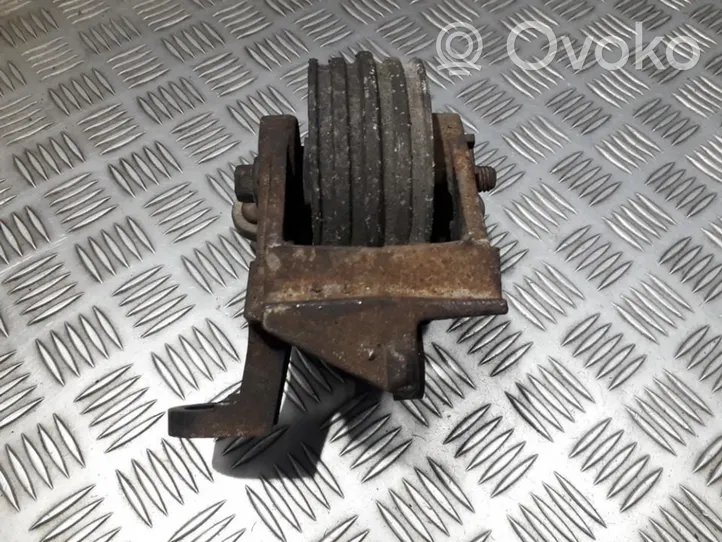 Ford Mondeo MK II Dzinēja spilvens 98bb6p020aa