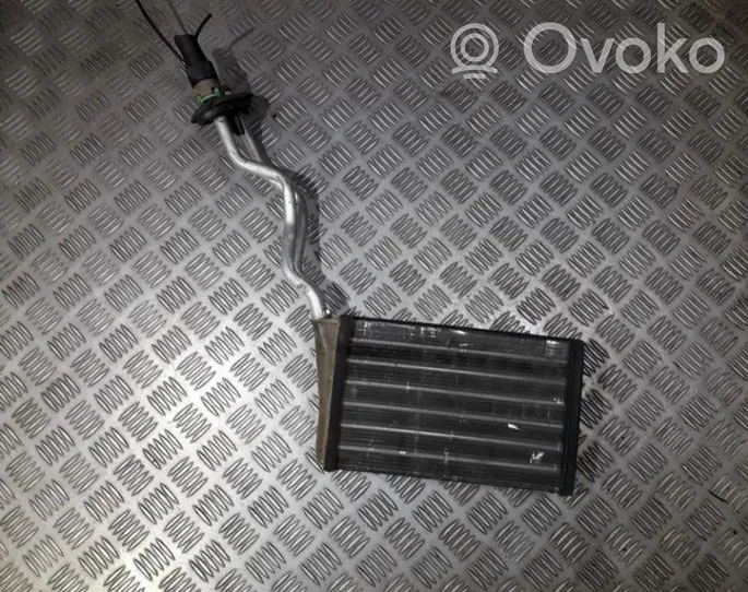 Opel Omega B1 Pečiuko radiatorius 90379972