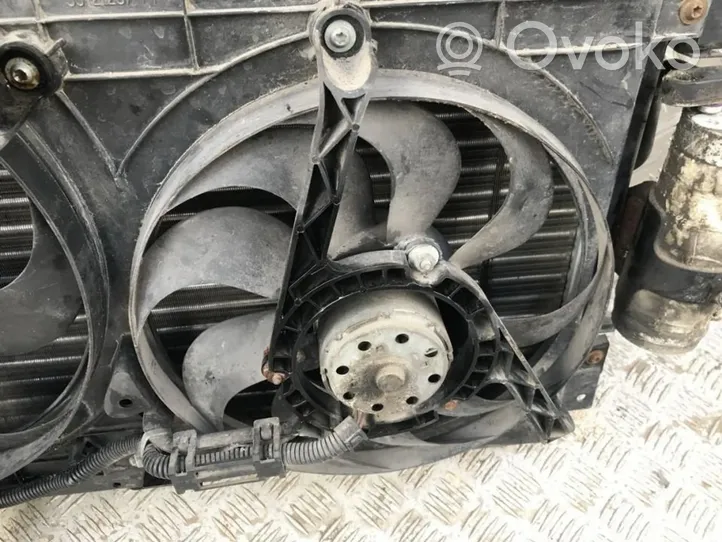 Volkswagen Golf IV Kale ventilateur de radiateur refroidissement moteur 1j0121205b