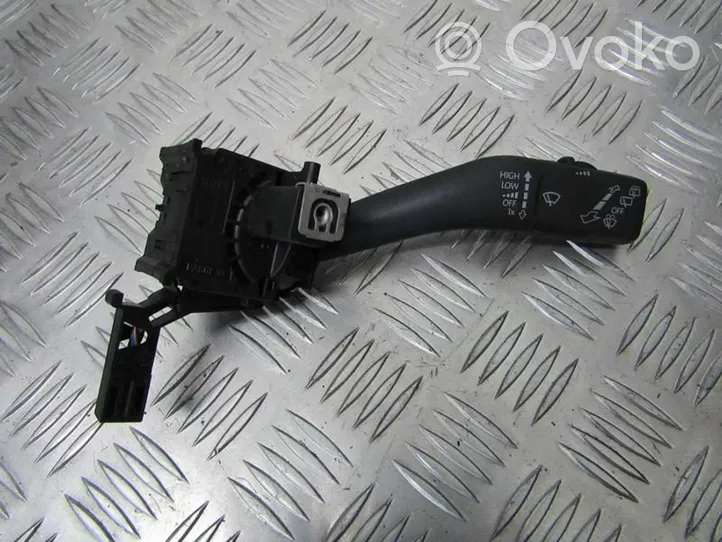 Volkswagen Golf V Commodo d'essuie-glace 1K0953519H