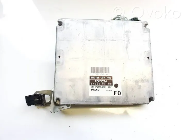 Toyota Corolla Verso AR10 Calculateur moteur ECU 896610f100