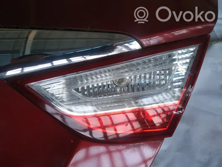 Hyundai Sonata Lampy tylnej klapy bagażnika 