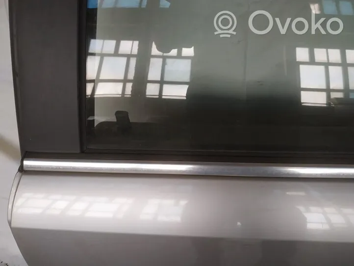 Opel Vectra C Listwa / Uszczelka szyby drzwi tylnych 