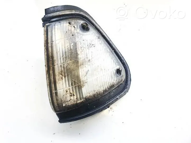 Toyota Starlet (P80) IV Indicatore di direzione anteriore 1038l