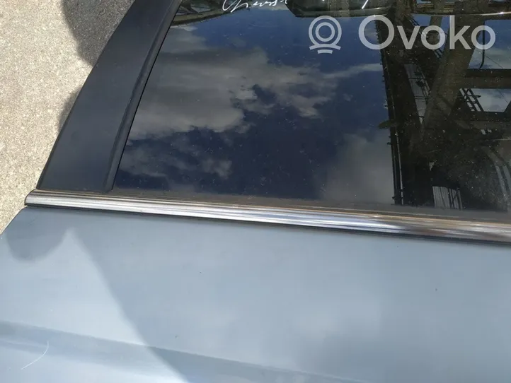 Chrysler Pacifica Rivestimento modanatura del vetro della portiera posteriore 