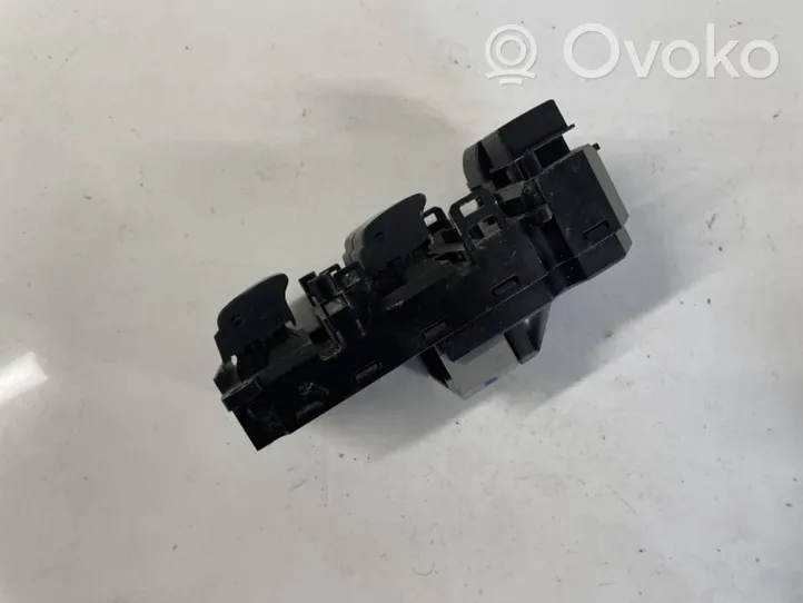 Honda Civic IX Interruttore di controllo dell’alzacristalli elettrico 35750tv0g23