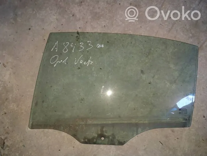 Opel Vectra C Rear door window glass 