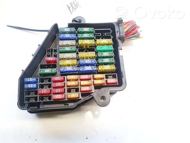 Audi A4 S4 B7 8E 8H Fuse box set 