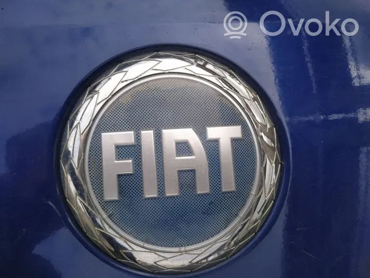 Fiat Ulysse Ražotāja emblēma 