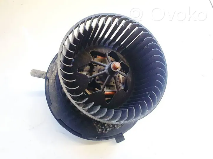 Volkswagen Golf V Ventola riscaldamento/ventilatore abitacolo 3C1820015L