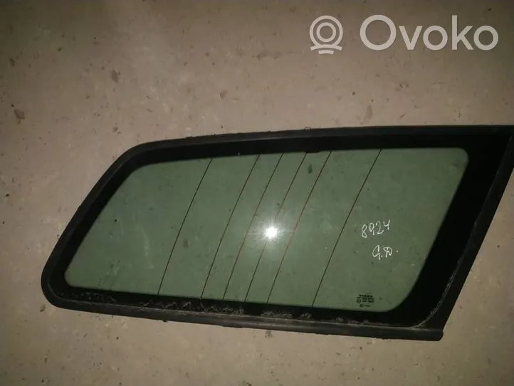 Volvo V50 Rear side window/glass 