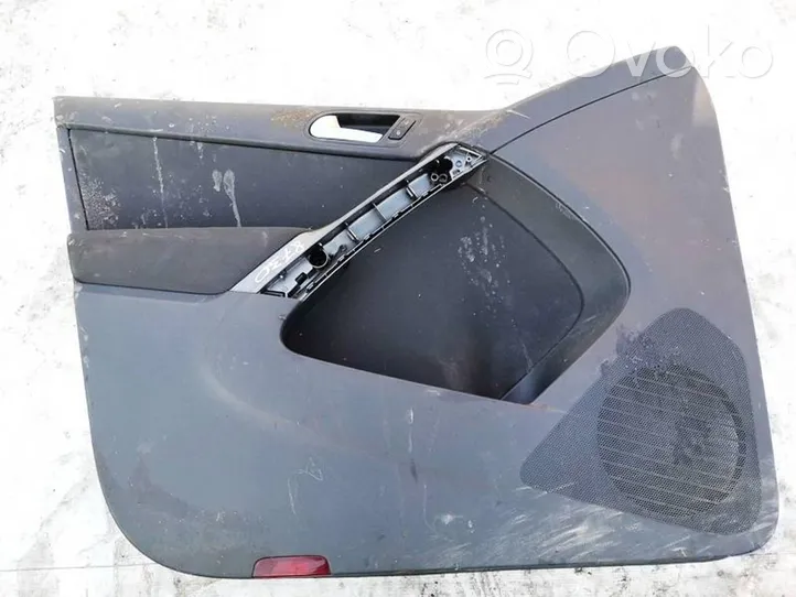 Volkswagen Tiguan Front door card panel trim 5n0867011