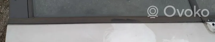 Peugeot 807 Priekinių durų stiklo apdaila 