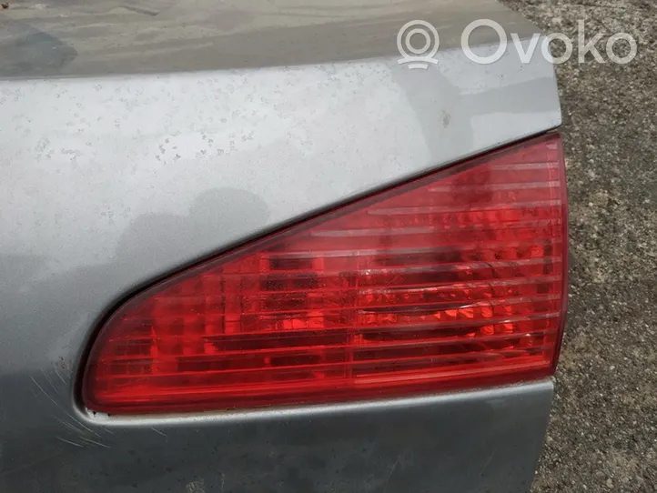 Peugeot 607 Takaluukun takavalot 