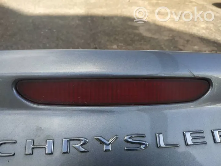 Chrysler Sebring (ST-22 - JR) Third/center stoplight 