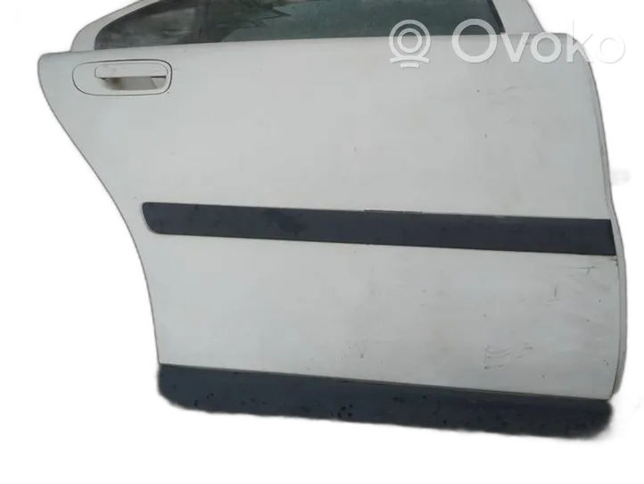 Volvo S60 Galinės durys baltos