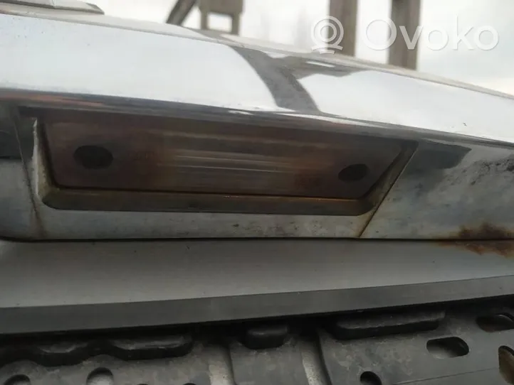 Chevrolet Epica Lampa oświetlenia tylnej tablicy rejestracyjnej 