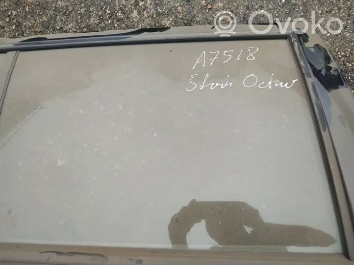 Skoda Octavia Mk1 (1U) Rear door window glass 