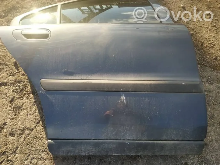 Volvo S60 Portiera posteriore pilkos