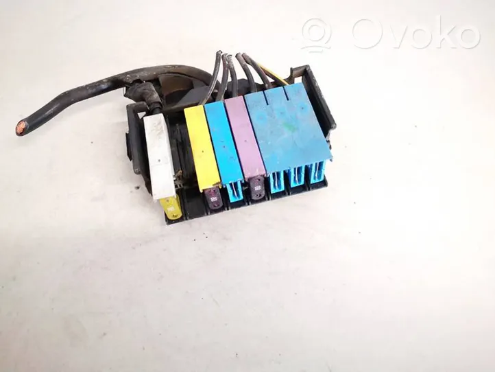 Opel Astra G Fuse box set 9685661