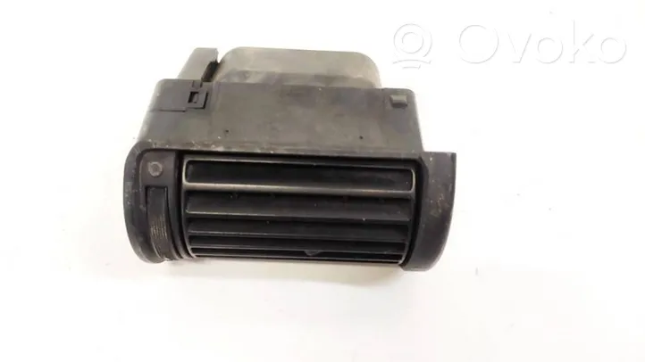 Audi A4 S4 B5 8D Griglia di ventilazione centrale cruscotto 8d1820902