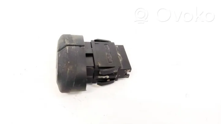 Renault Scenic I Windscreen/window heater switch 