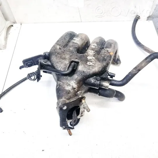 Renault 19 Intake manifold 