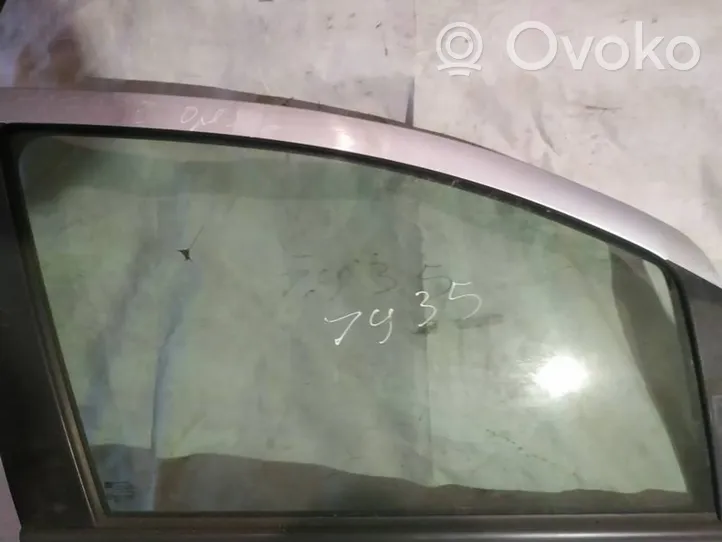 Opel Zafira B Etuoven ikkunalasi, neliovinen malli 