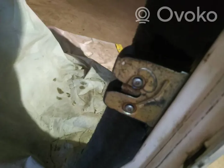Volvo S40, V40 Serrure de loquet coffre 