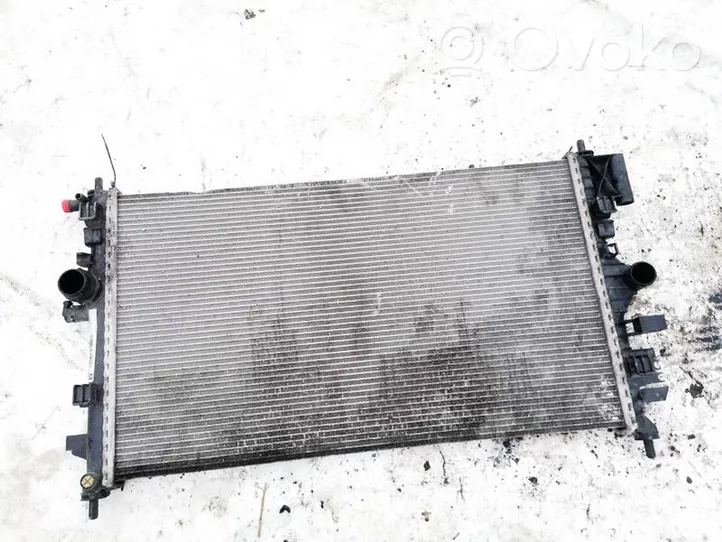 Opel Insignia A Coolant radiator 13434154