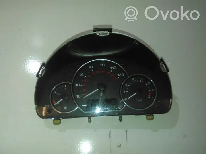 Peugeot 1007 Geschwindigkeitsmesser Cockpit a2c53045317