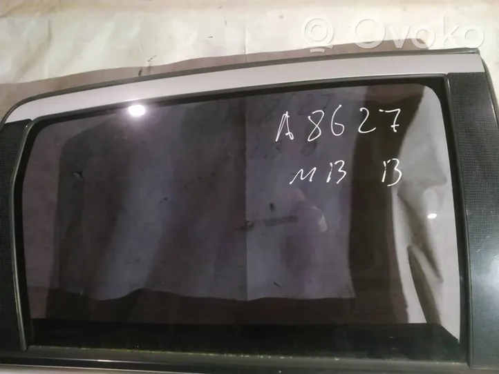 Mercedes-Benz B W245 Vetro del finestrino della portiera posteriore 