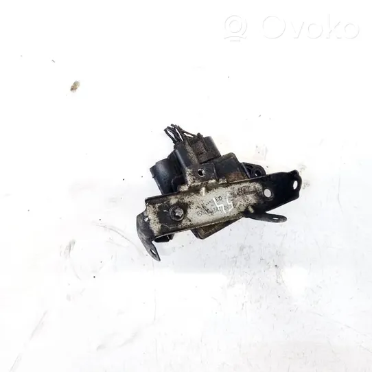 Mercedes-Benz S W221 Glow plug pre-heat relay 0522140210