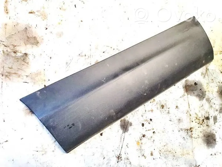 Nissan Qashqai Rivestimento portiera posteriore (modanatura) 828704ea0a