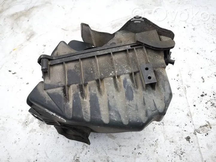 Audi A4 S4 B6 8E 8H Boîtier de filtre à air 06c133843