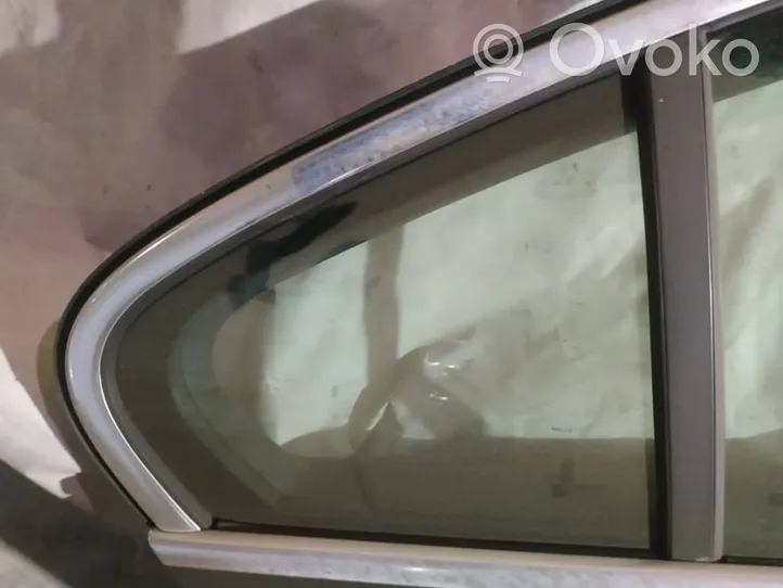 Opel Insignia A Mazais stikls "A" aizmugurējās durvīs 
