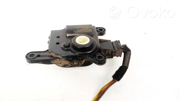 Hyundai Santa Fe Air flap motor/actuator AC196200