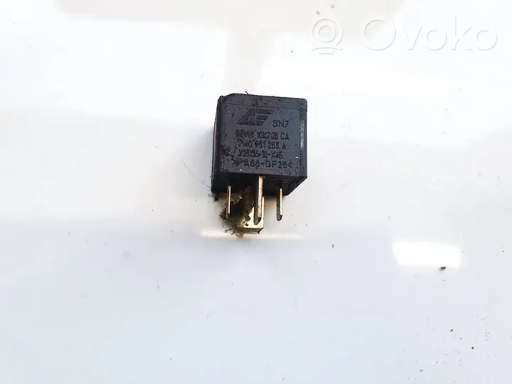 Volkswagen Golf IV Other relay 95vw10k705ca