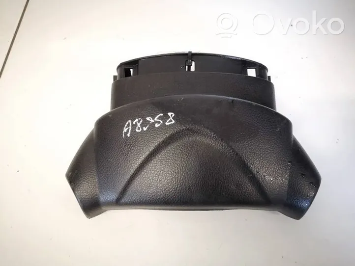 Nissan Primera Garniture de colonne de volant 48470av700