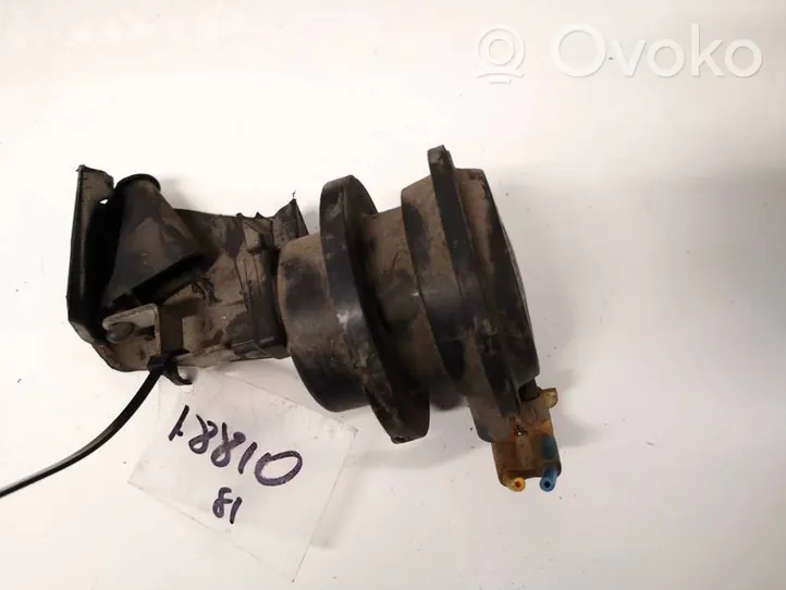 Jeep Liberty Valve vacuum 4831915