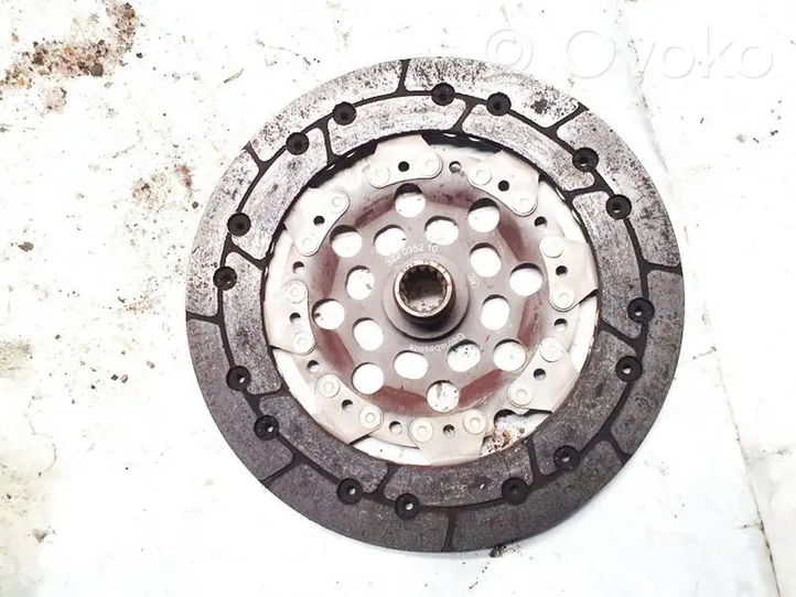 Opel Corsa C Clutch pressure plate 322035210