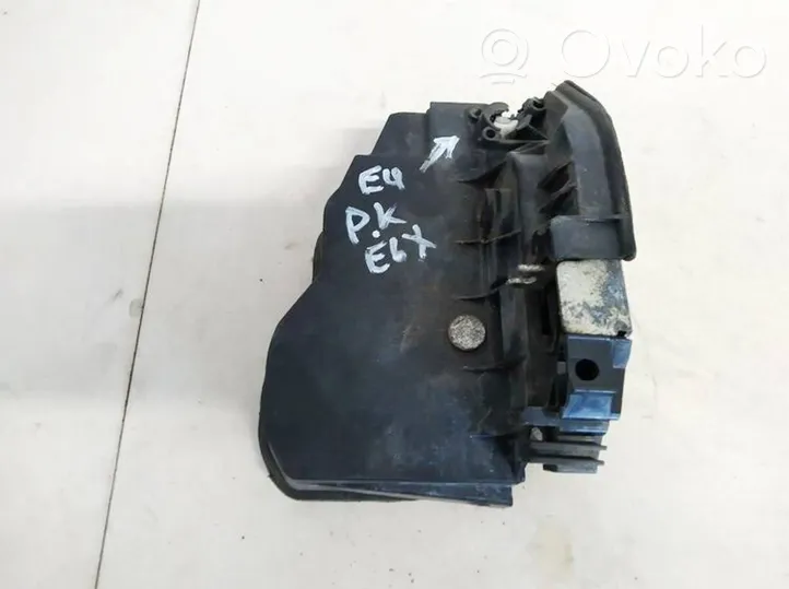 BMW 5 E60 E61 Serratura portiera anteriore 72021453