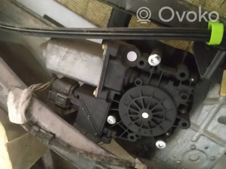 Audi A4 S4 B5 8D Moteur de lève-vitre de porte arrière 