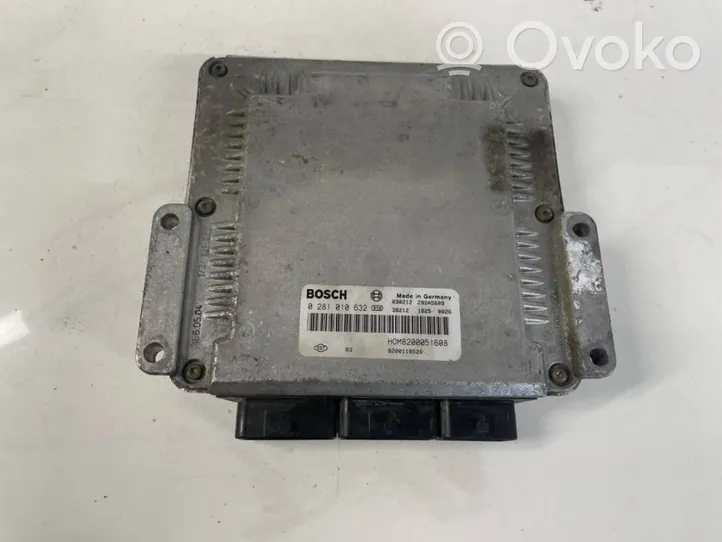 Renault Trafic II (X83) Sterownik / Moduł ECU 8200118526