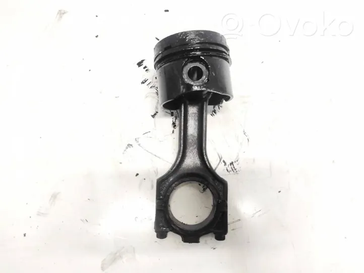 BMW 5 E39 Piston with connecting rod 