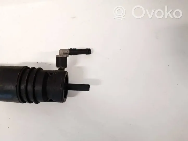 BMW 5 E39 Windscreen/windshield washer pump 