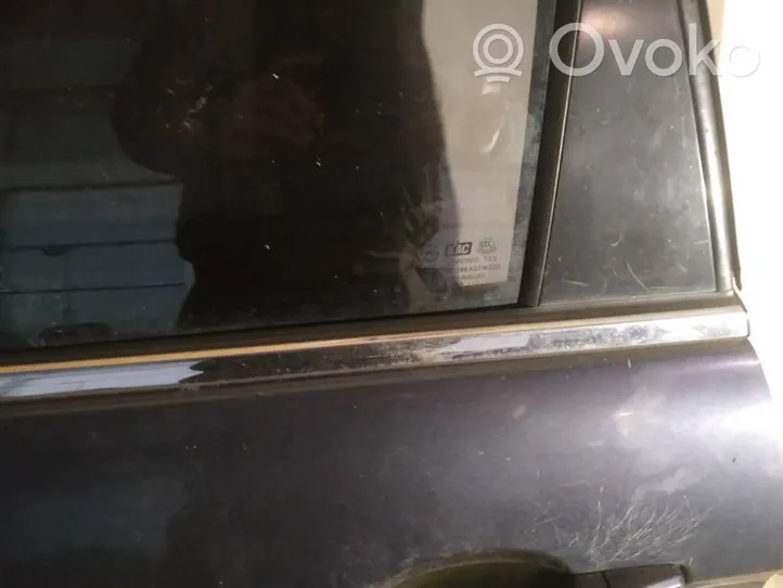 Chevrolet Captiva Galinių durų stiklo apdaila 