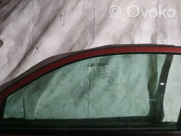 Mercedes-Benz C W203 Pagrindinis priekinių durų stiklas (keturdurio) 