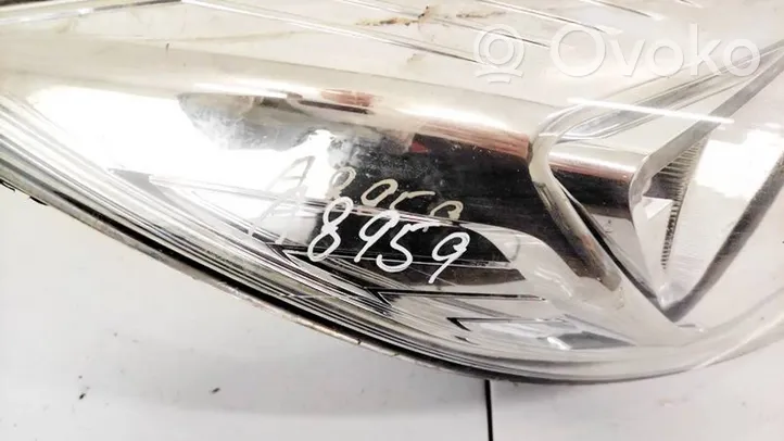 Ford Focus Headlight/headlamp 