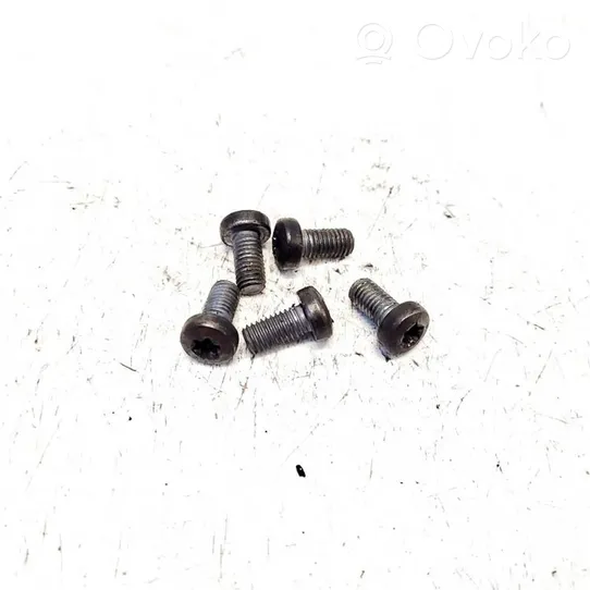 Citroen C4 I Nuts/bolts 